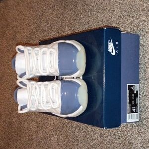 Jordan Kids Sneakers in Blue and White